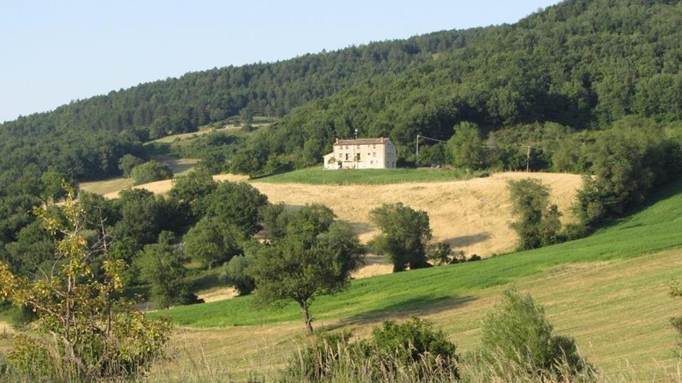 Monte Grimano Terme Casale Le Fontanelle酒店 外观 照片